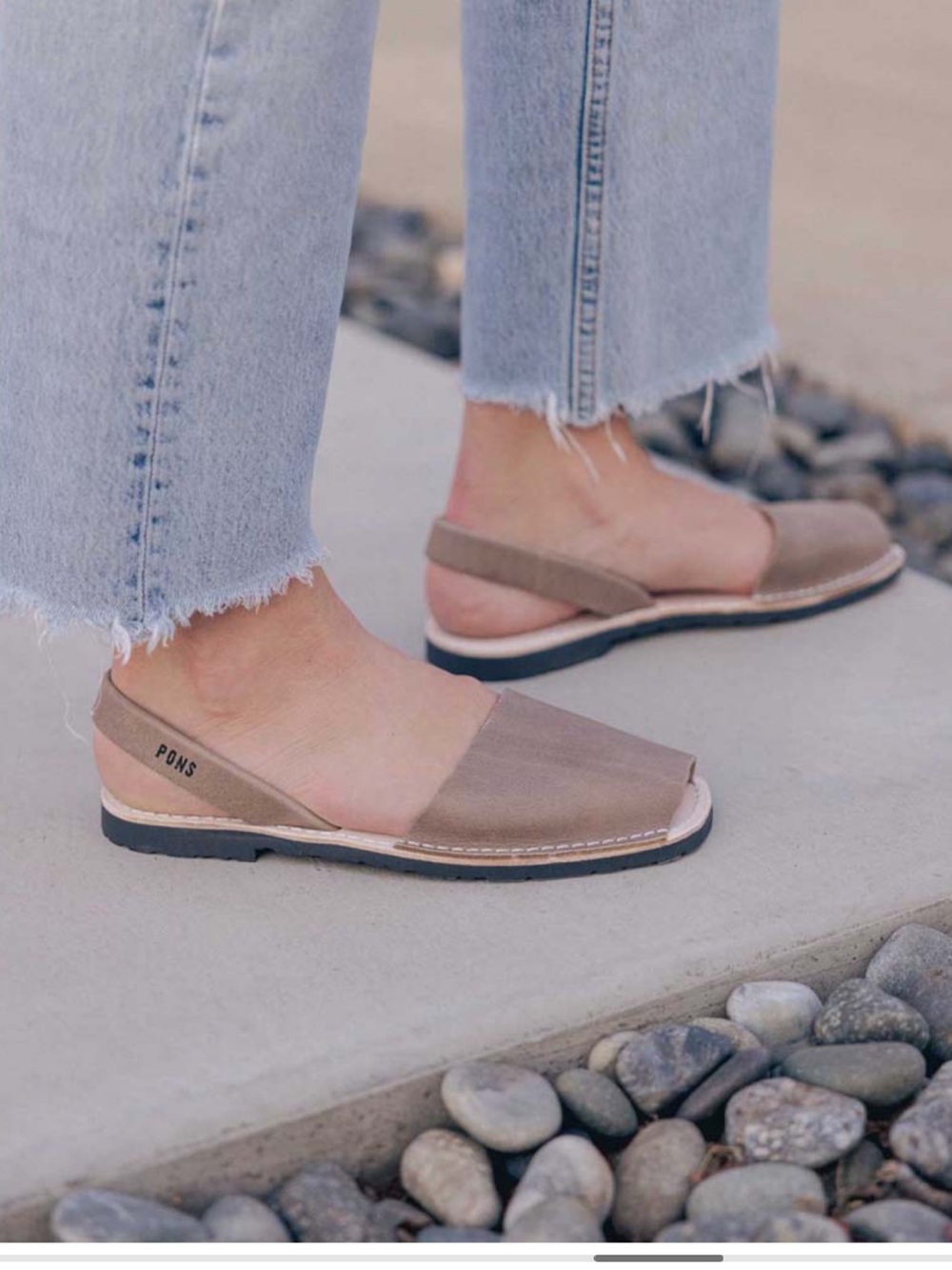 Pons Avarca Sandals
